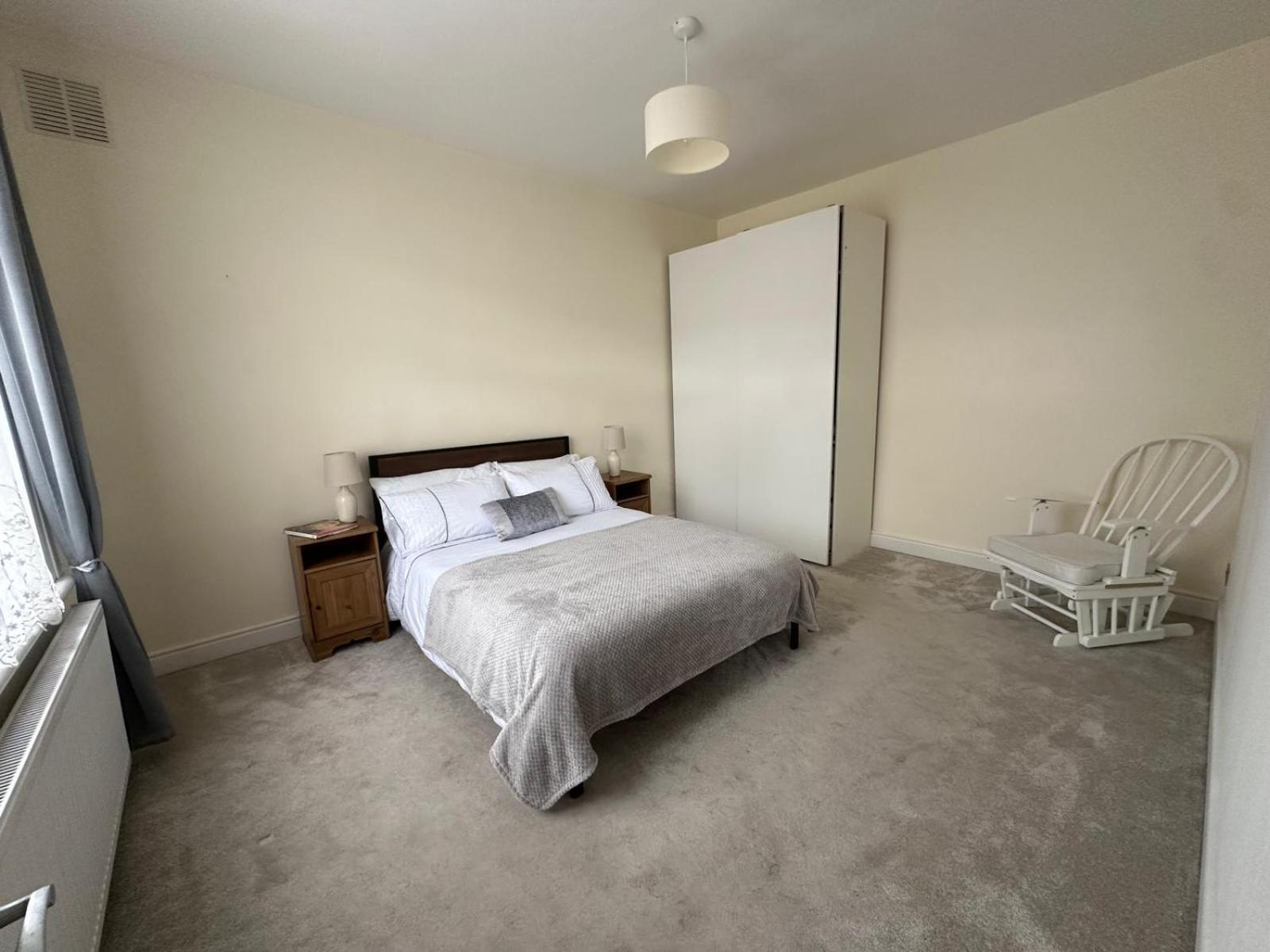 Luxurious Living 4 Bedroom Home Londra Dış mekan fotoğraf